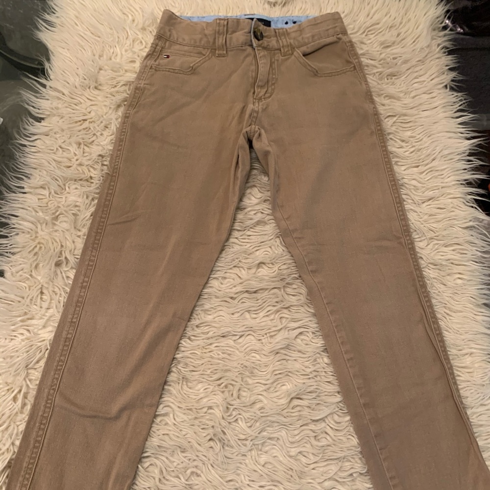 Tommy Hilfiger khaki pants!!